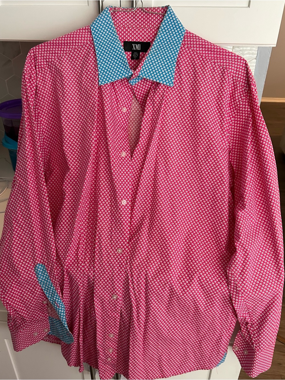 XMI Men’s Pink Geometric Button-Down Shirt with Blue Contrast Collar